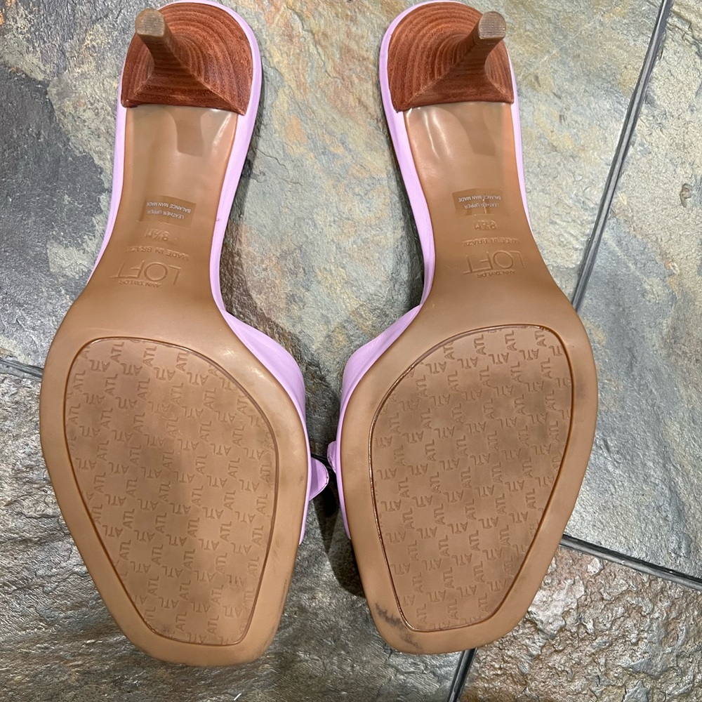 LOFT Lavender Heels with Bow Detail - Picture 4 of 7